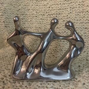 Hoselton sculpture, 3 People, signed.